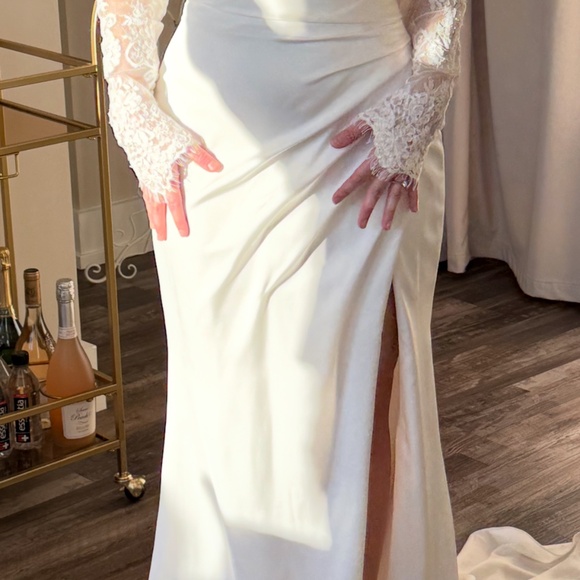 Justin Alexander wedding gown “The Jessa” - Picture 1 of 6